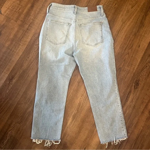 Madewell Light Wash Straight Leg Jeans - Picture 4 of 11